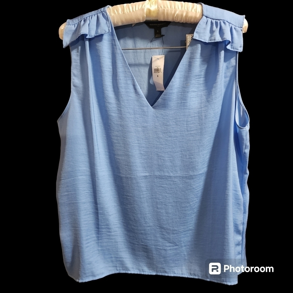 Banana Republic Flutter V-Neck Sleeveless Blouse Size Small Blue